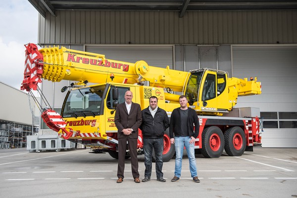 Autohaus Kreuzburg GmbH Takes Delivery Of Liebherr LTM 1060 3 1 Mobile