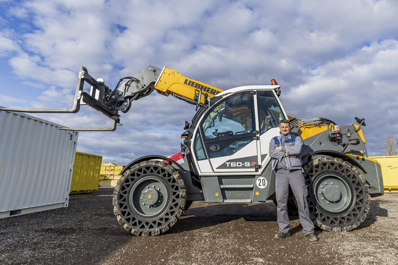 Jüly Abfallservice | Liebherr