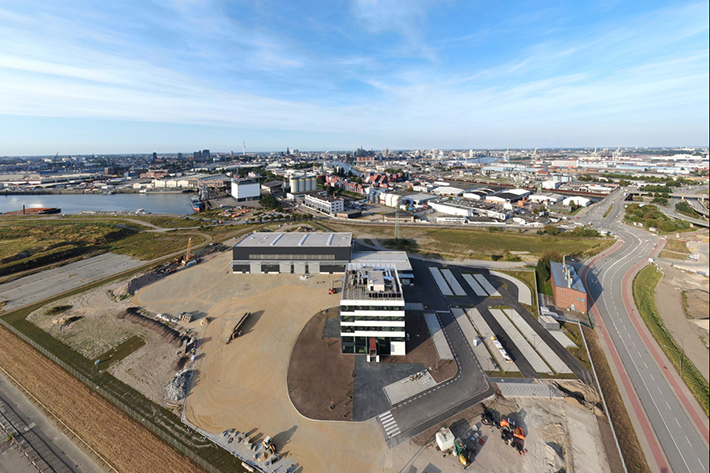 Inauguration de la nouvelle filiale dans le port de Hambourg