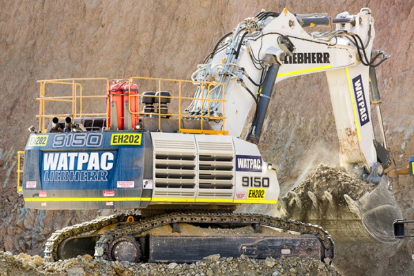 Liebherr R 9150 Mining Excavator Early Performance ‘very Encouraging ...