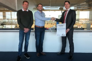 Liebherr-Aerospace Signs Landing Gear Agreement with Great Dane Airlines - Liebherr